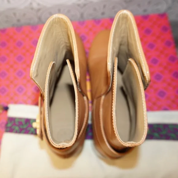 Tory Burch Kira 70mm Calf Leather Bootie Tan size 8.5 - Picture 10 of 16